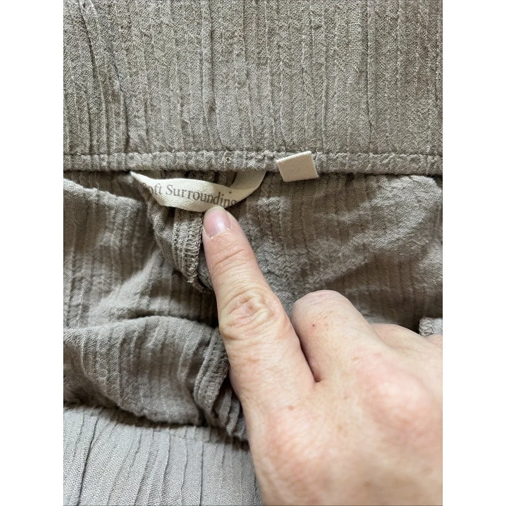 Soft Surroundings Wide Leg Pants Womens Size L Tan Gauze Button Hem Coastal